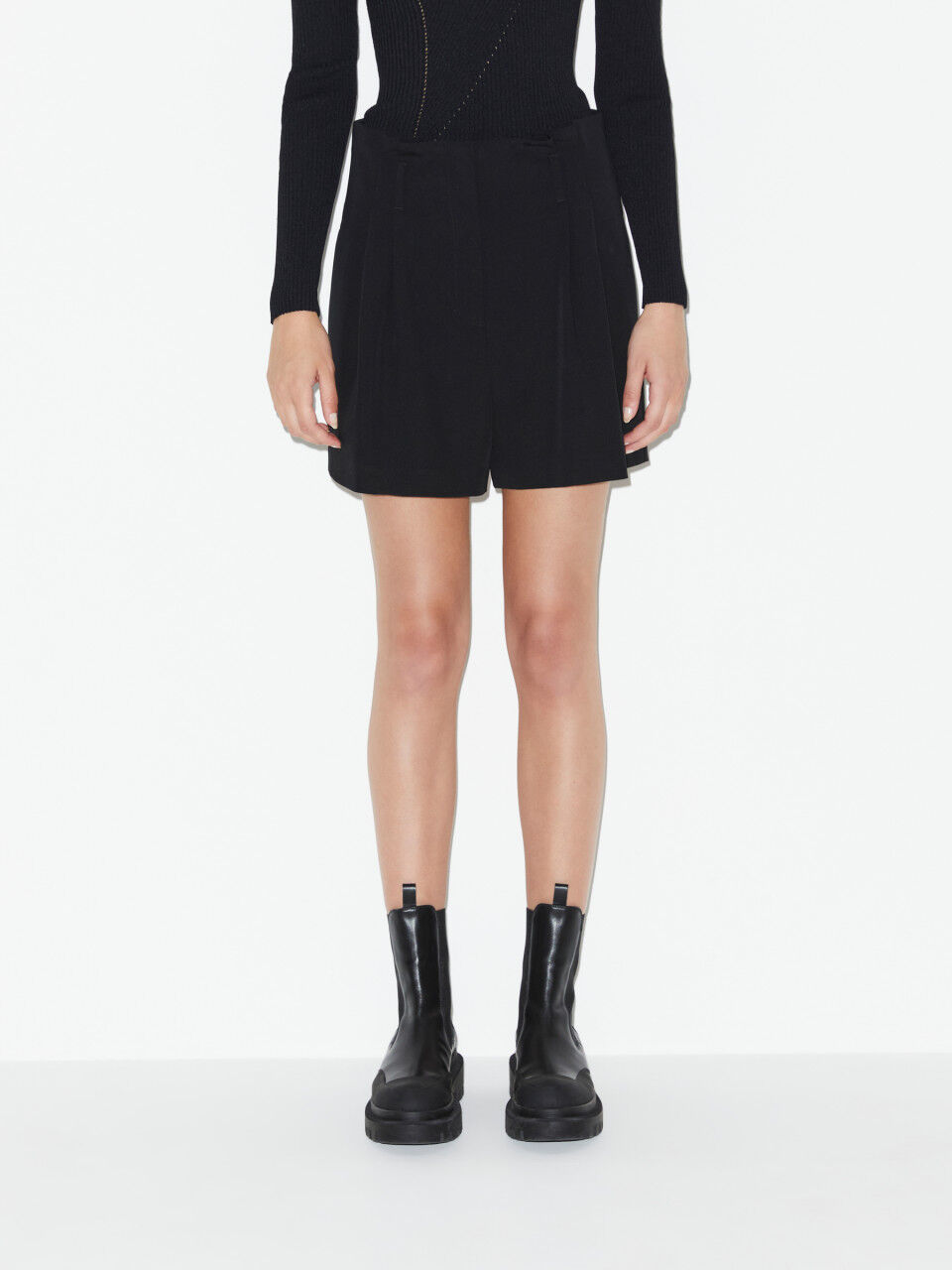 Shorts mit hohem Bund