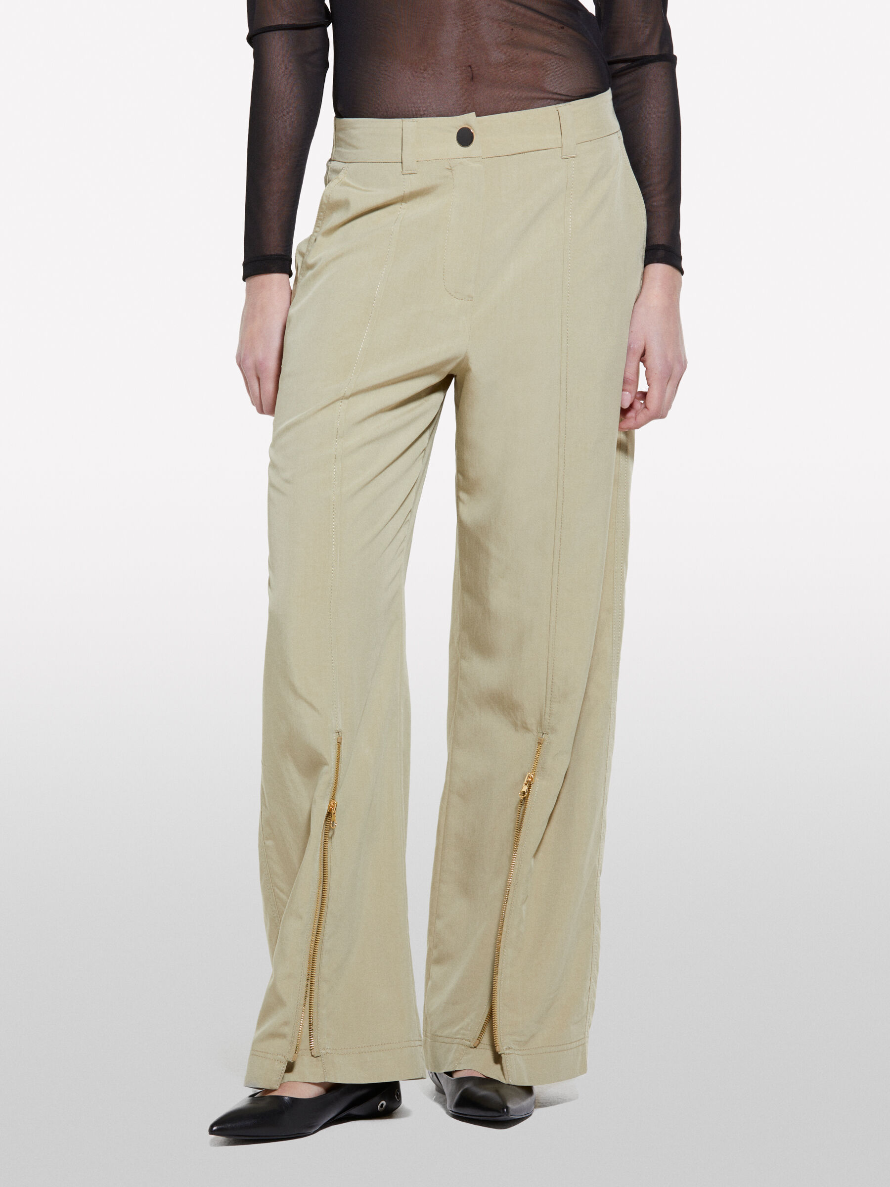 TROUSERS Damen image number null