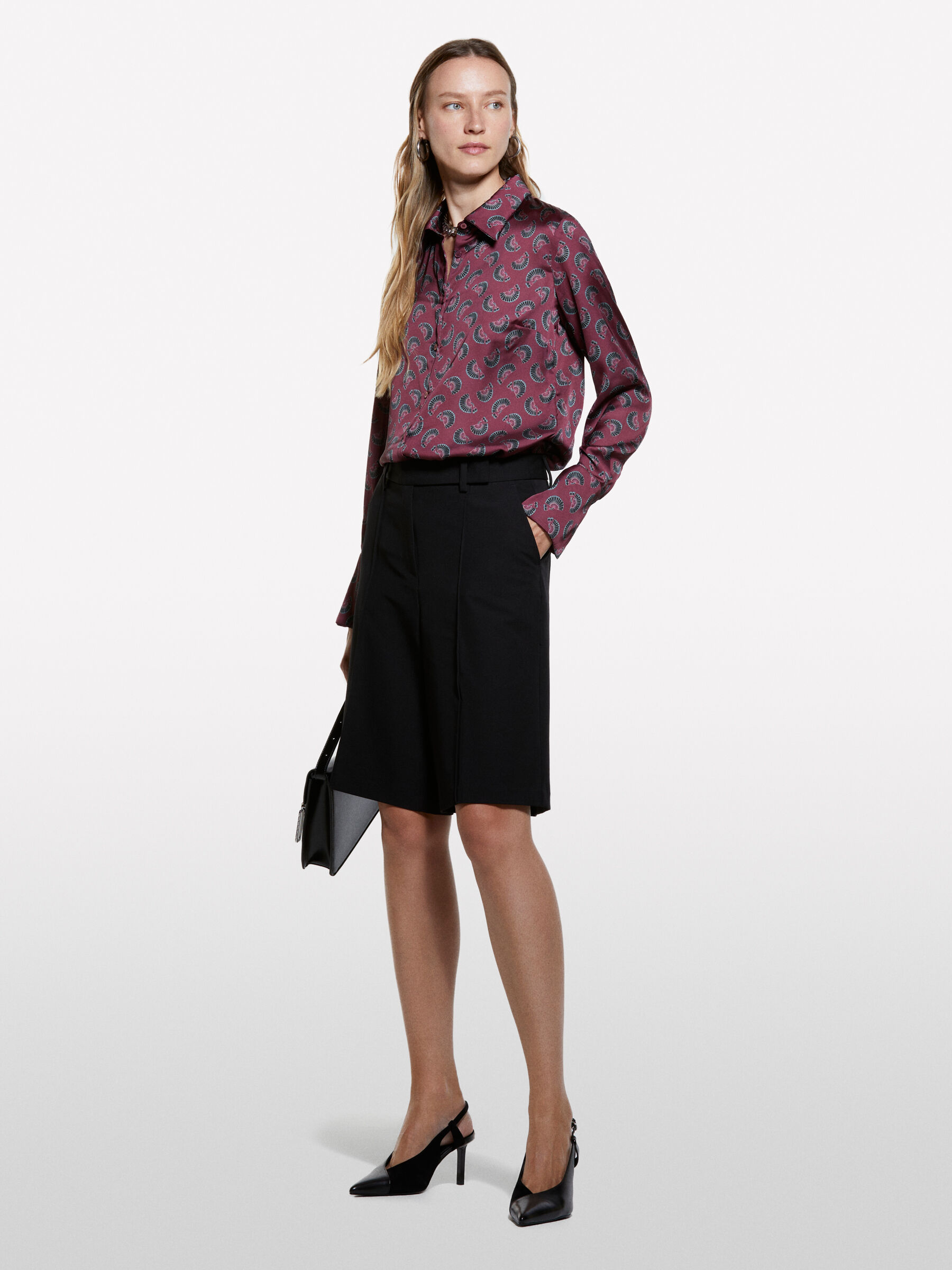 SHIRT Damen image number null