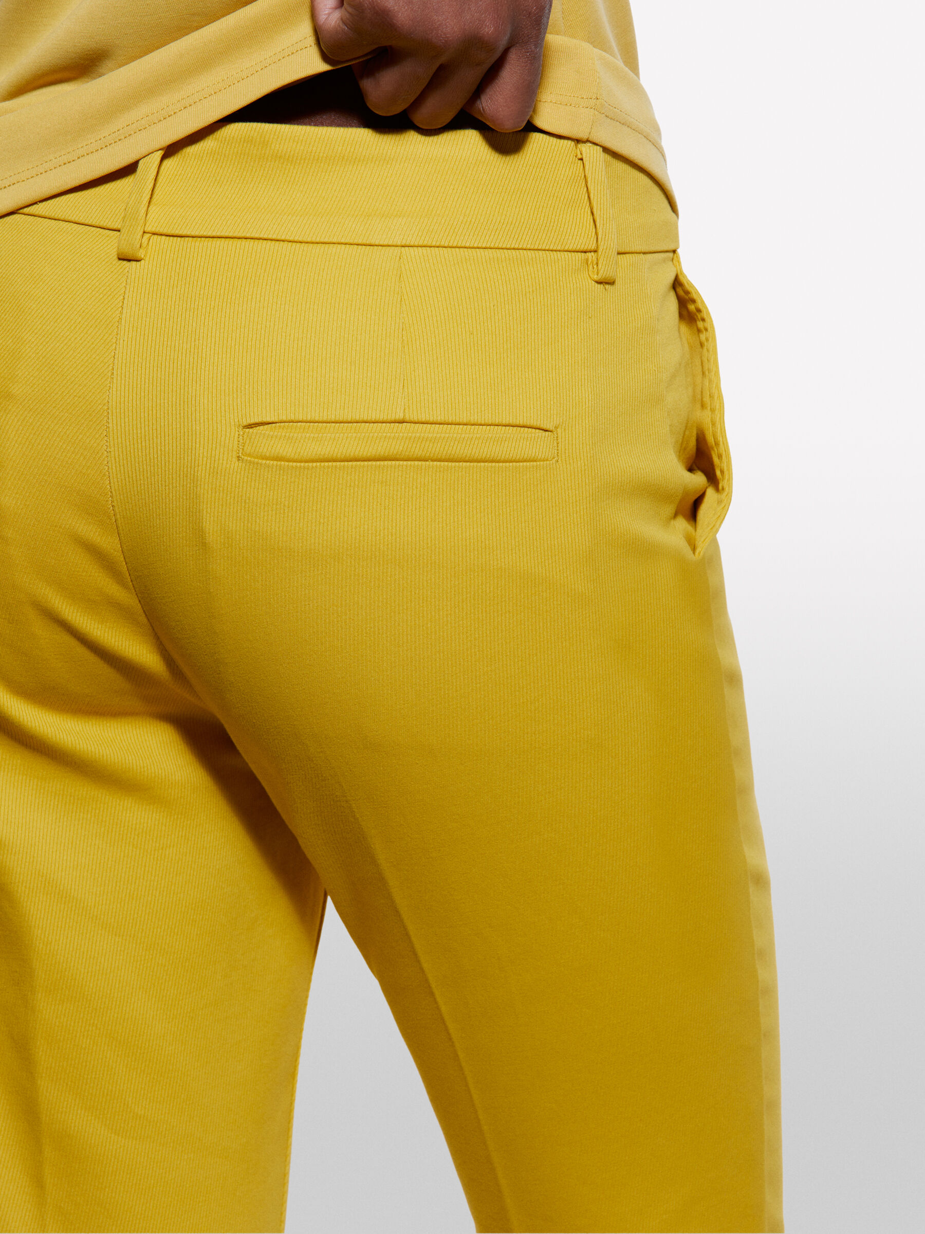 TROUSERS Damen image number null