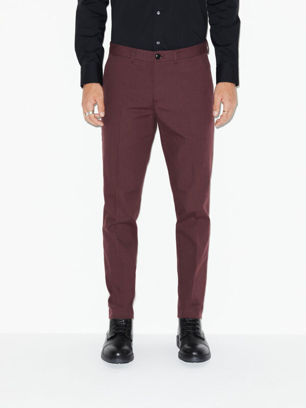 Chinos mit Bügelfalte