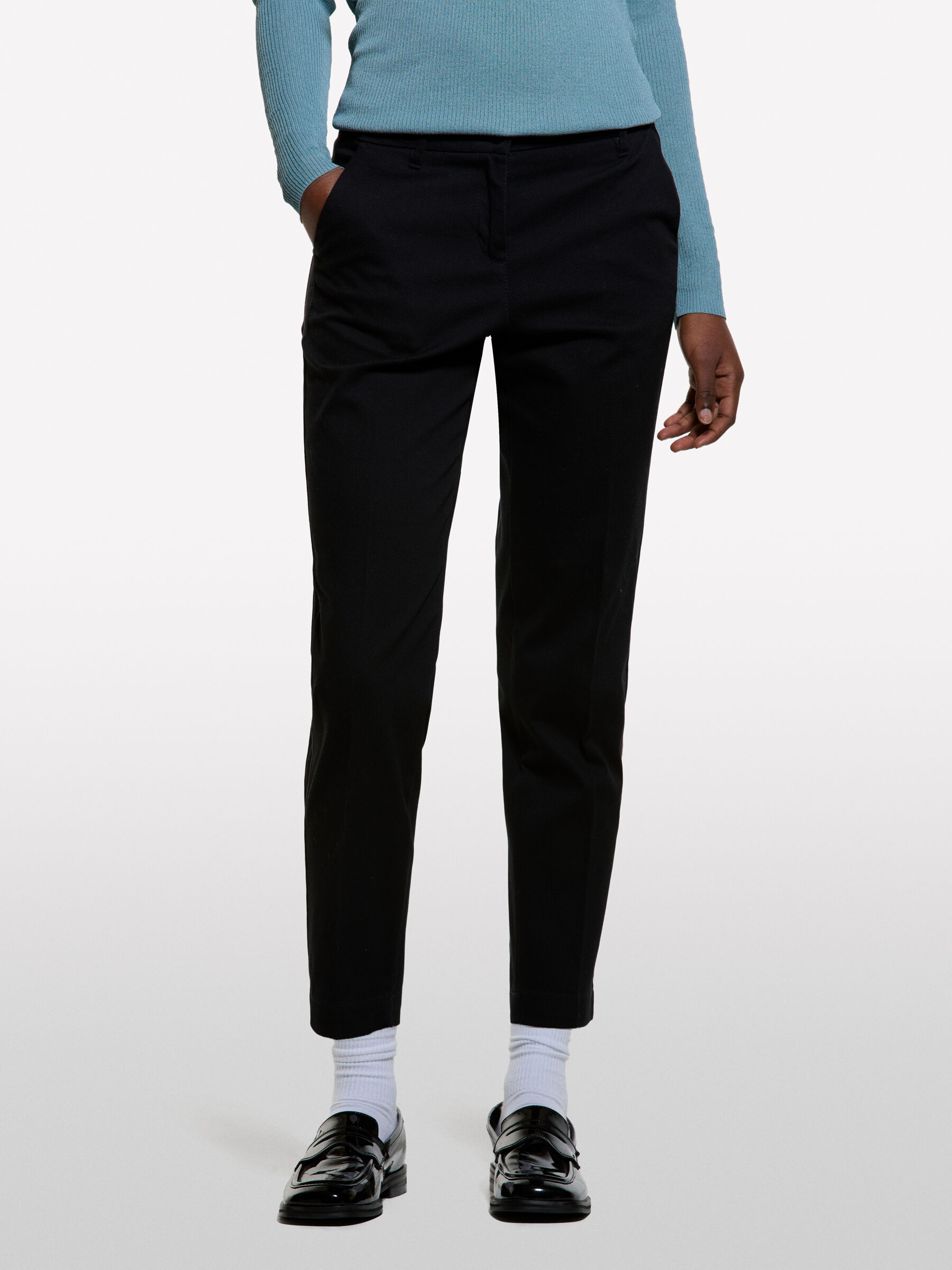 TROUSERS Damen image number null