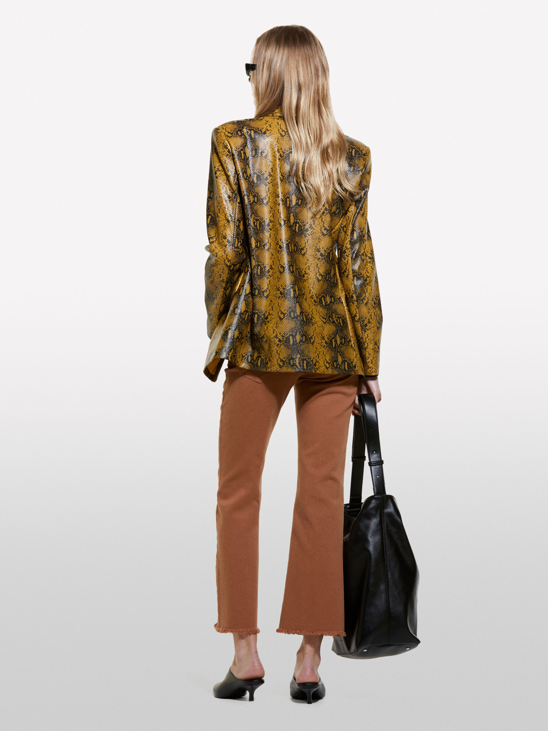 TROUSERS Damen image number null