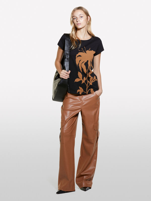 T-Shirt in Schwarz aus 100% Bio-Baumwolle mit Palmen-Print - kurz&auml;rmeliges t-shirt f&uuml;r damen | Sisley