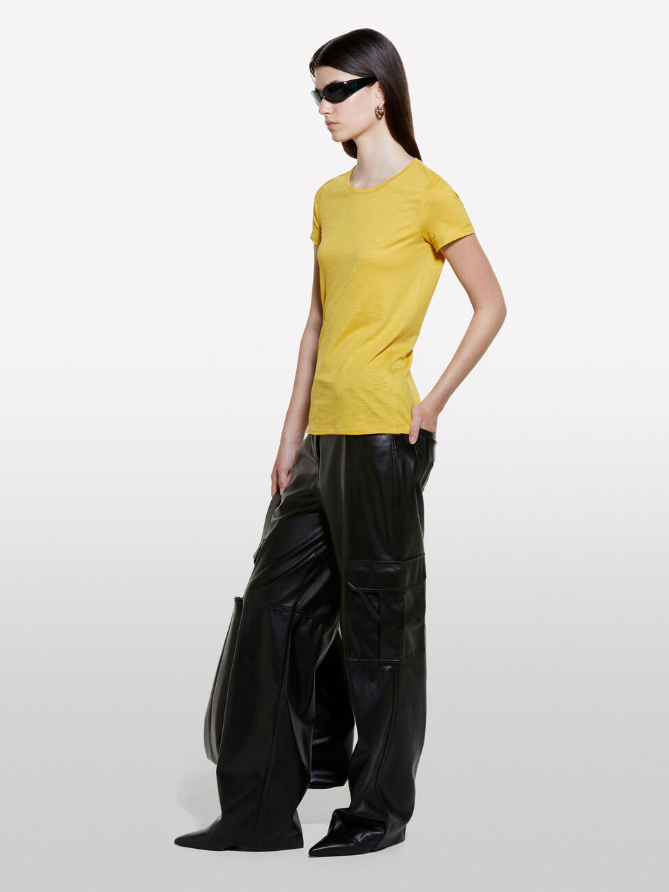 T-SHIRT Damen image number null