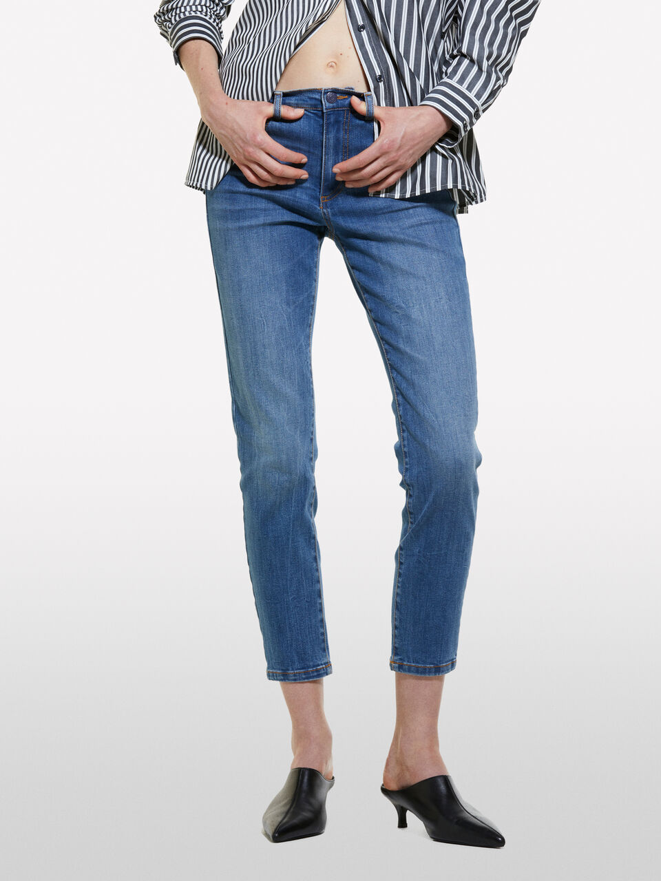 TROUSERS Damen image number null