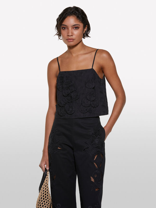 Schwarzes, kurzes Oberteil mit Blumen - top für damen | Sisley