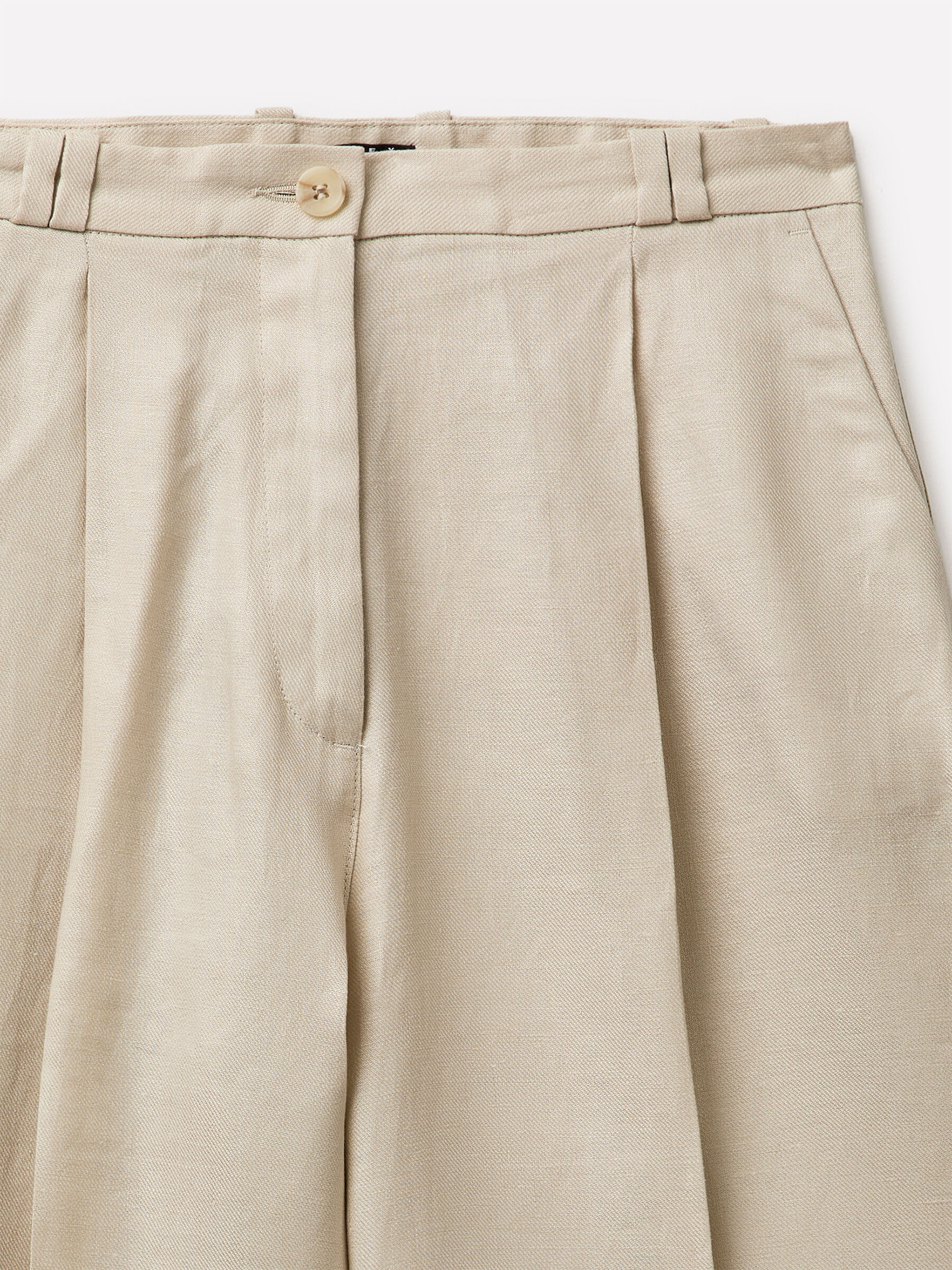 BERMUDA Damen image number null