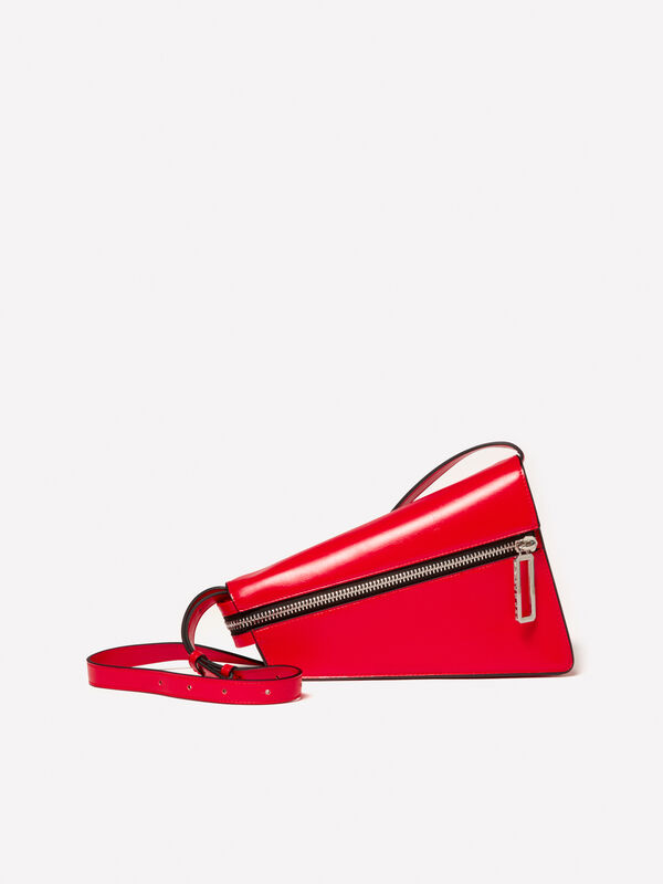 Asymmetrische Tasche in Rot mit Schulterriemen - schultertaschen und umhängetaschen für damen | Sisley