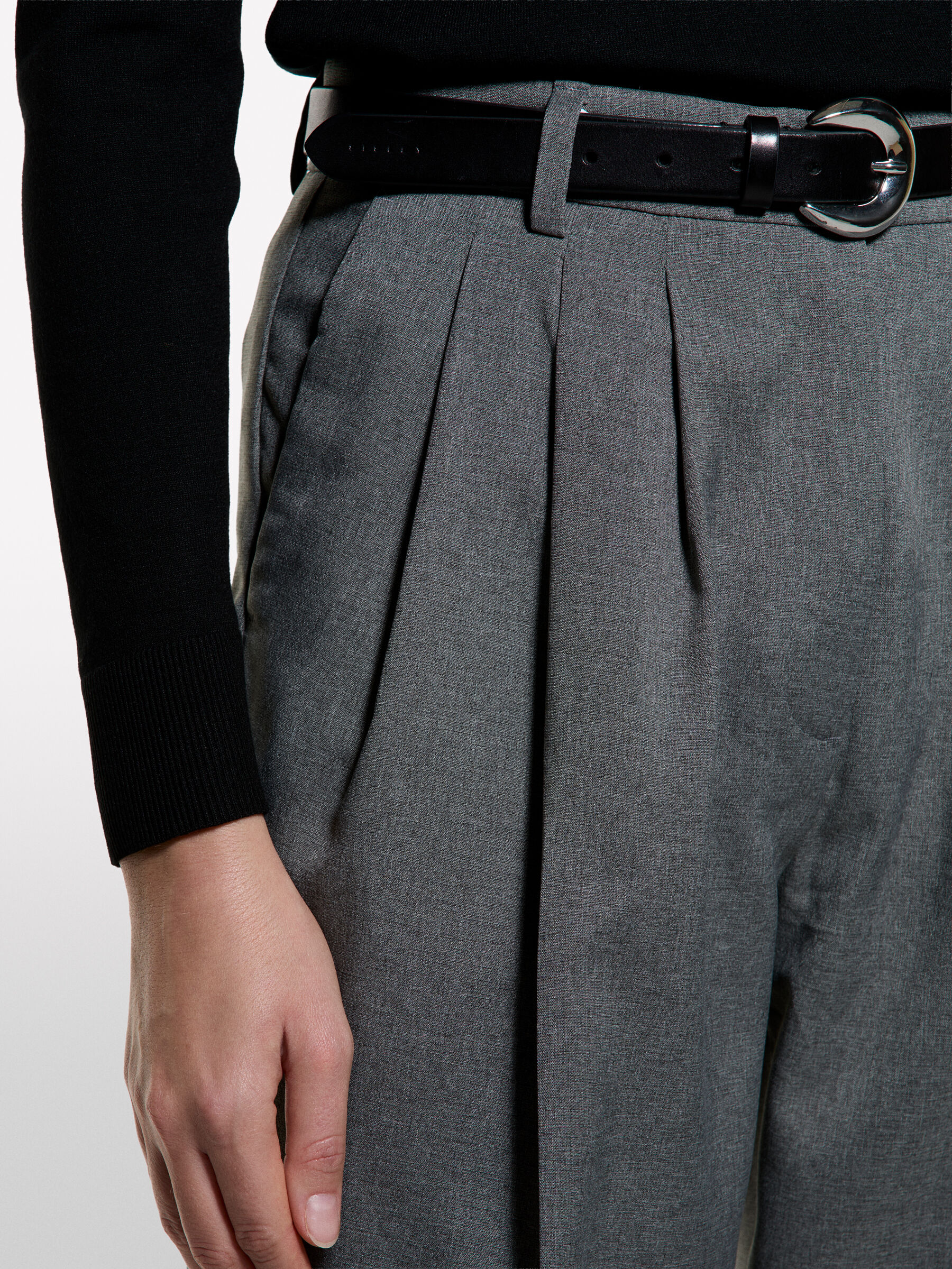 TROUSERS Damen image number null