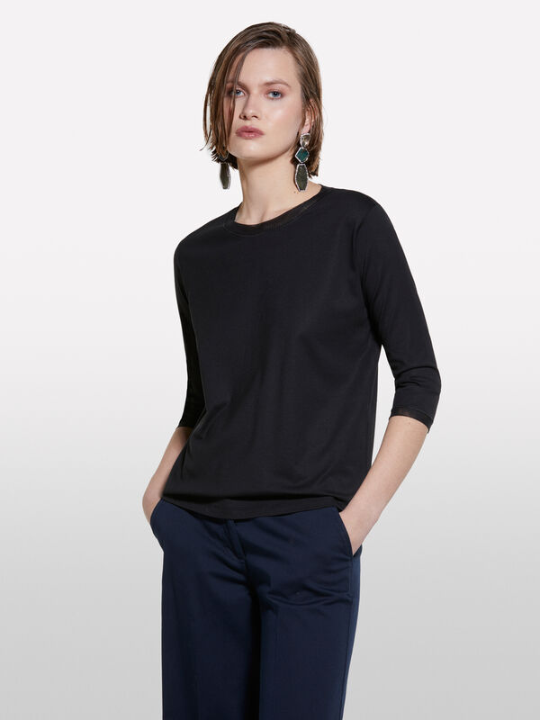 Schwarzes T-Shirt mit Tülleinsatz Schwarzes T-Shirt mit Tülleinsatz - langärmeliges t-shirt für damen | Sisley