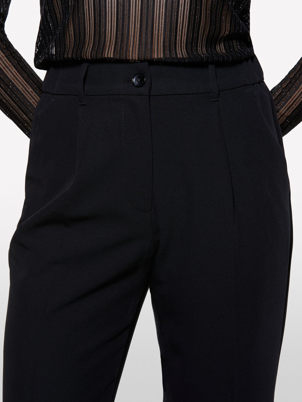 TROUSERS Damen image number null