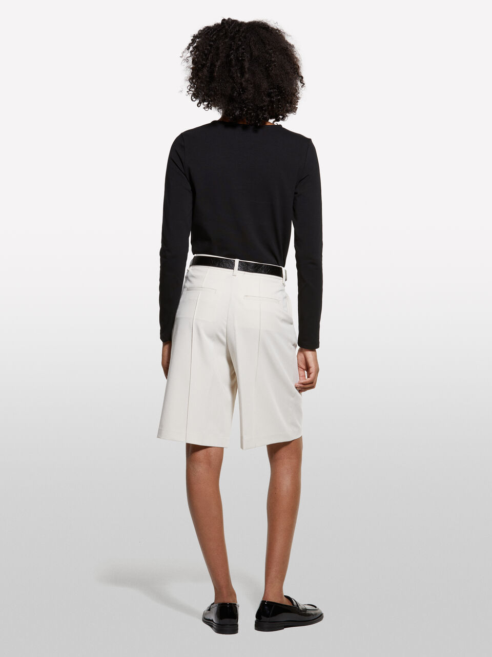 BERMUDA Damen image number null