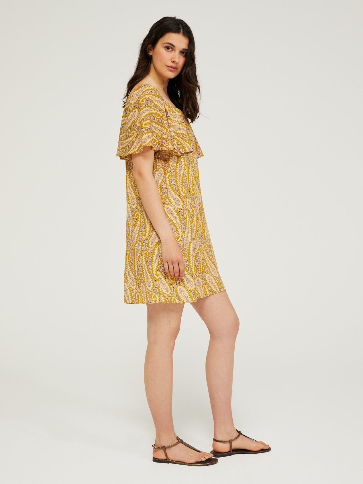 Kurzes Kleid Gold
new york 2022