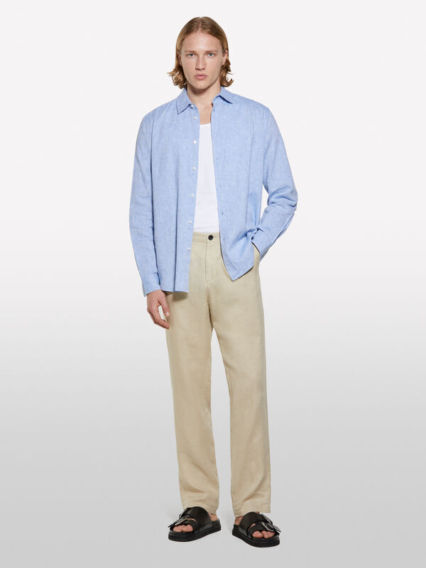 Hellblaues Hemd aus Leinenmischung Hellblaues Hemd aus Leinenmischung - regular hemden für herren | Sisley