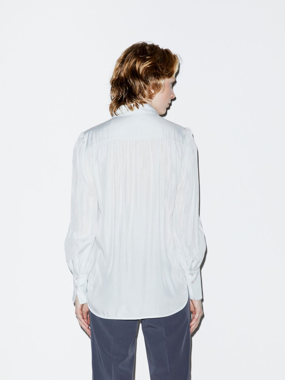 Bluse aus Satin Damen image number null