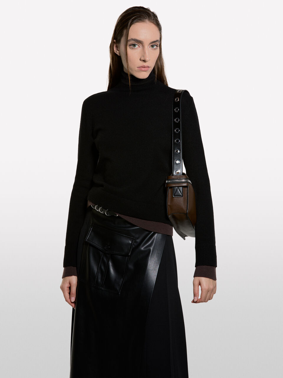 TURTLE NECK SWEATER Damen image number null