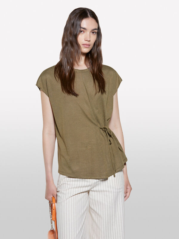 Militärgrünes T-Shirt mit Schnürsenkeln - kurzärmeliges t-shirt für damen | Sisley