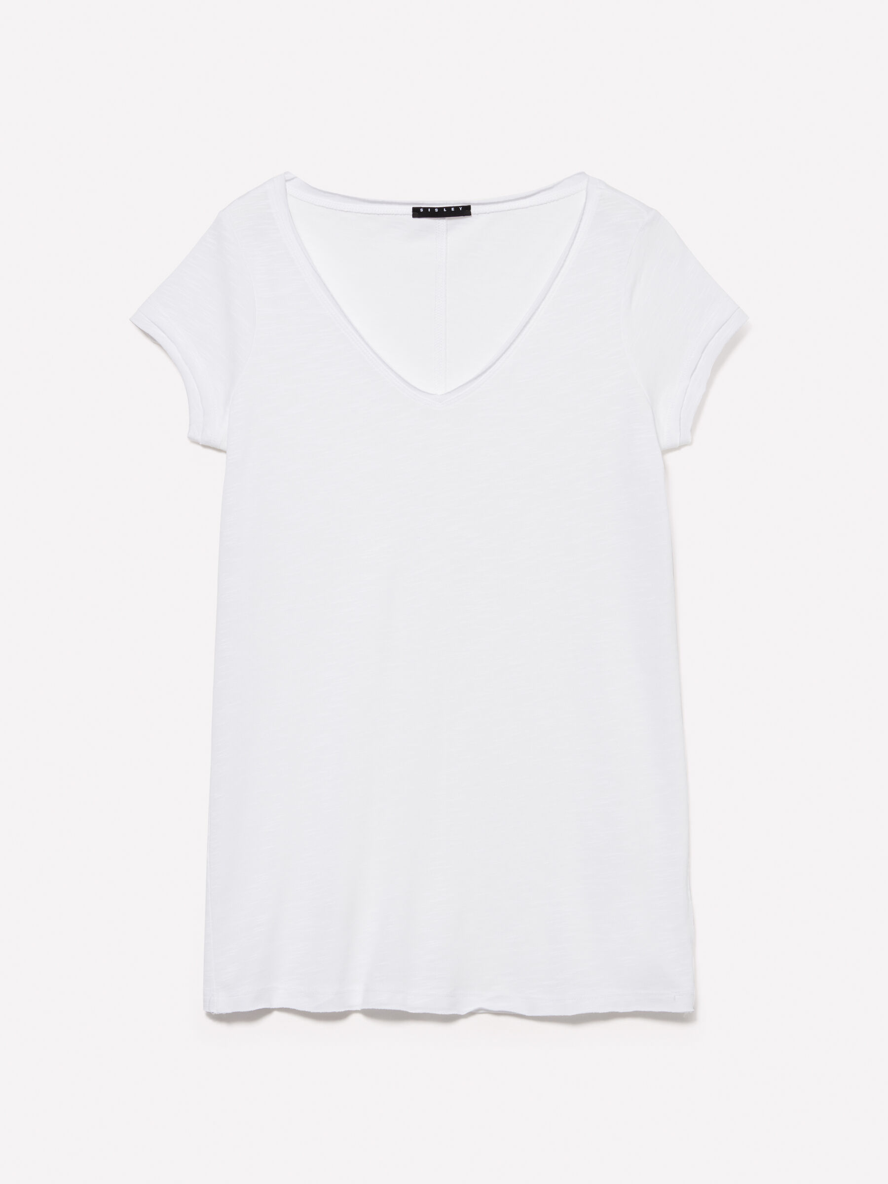 WeiBes T Shirt mit V Ausschnitt mit nicht gesaumten Rand