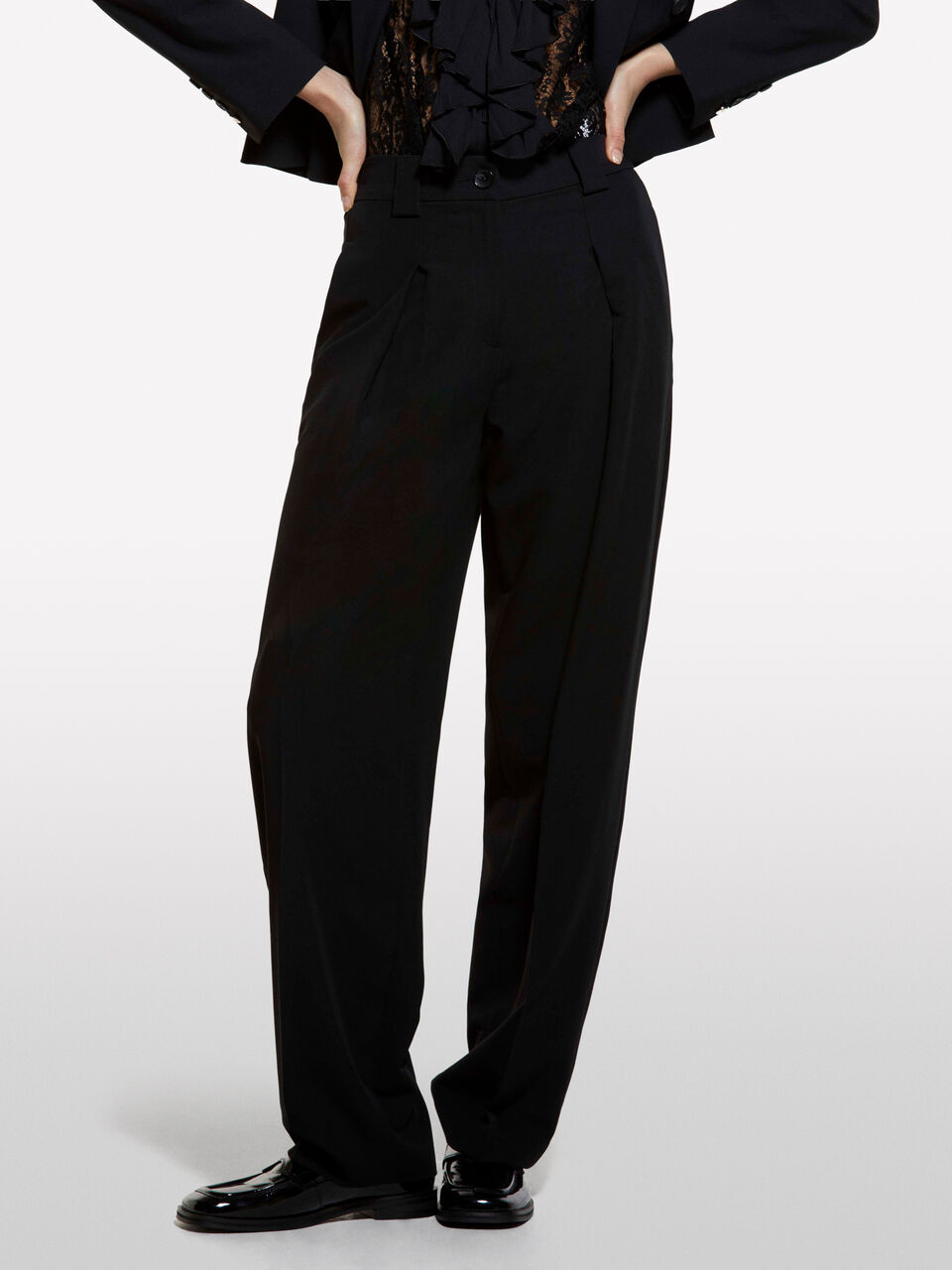 TROUSERS Damen image number null