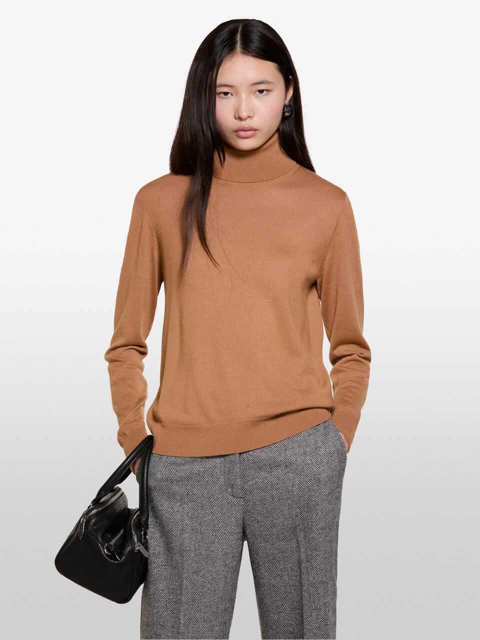 TURTLE NECK SWEATER Damen image number null
