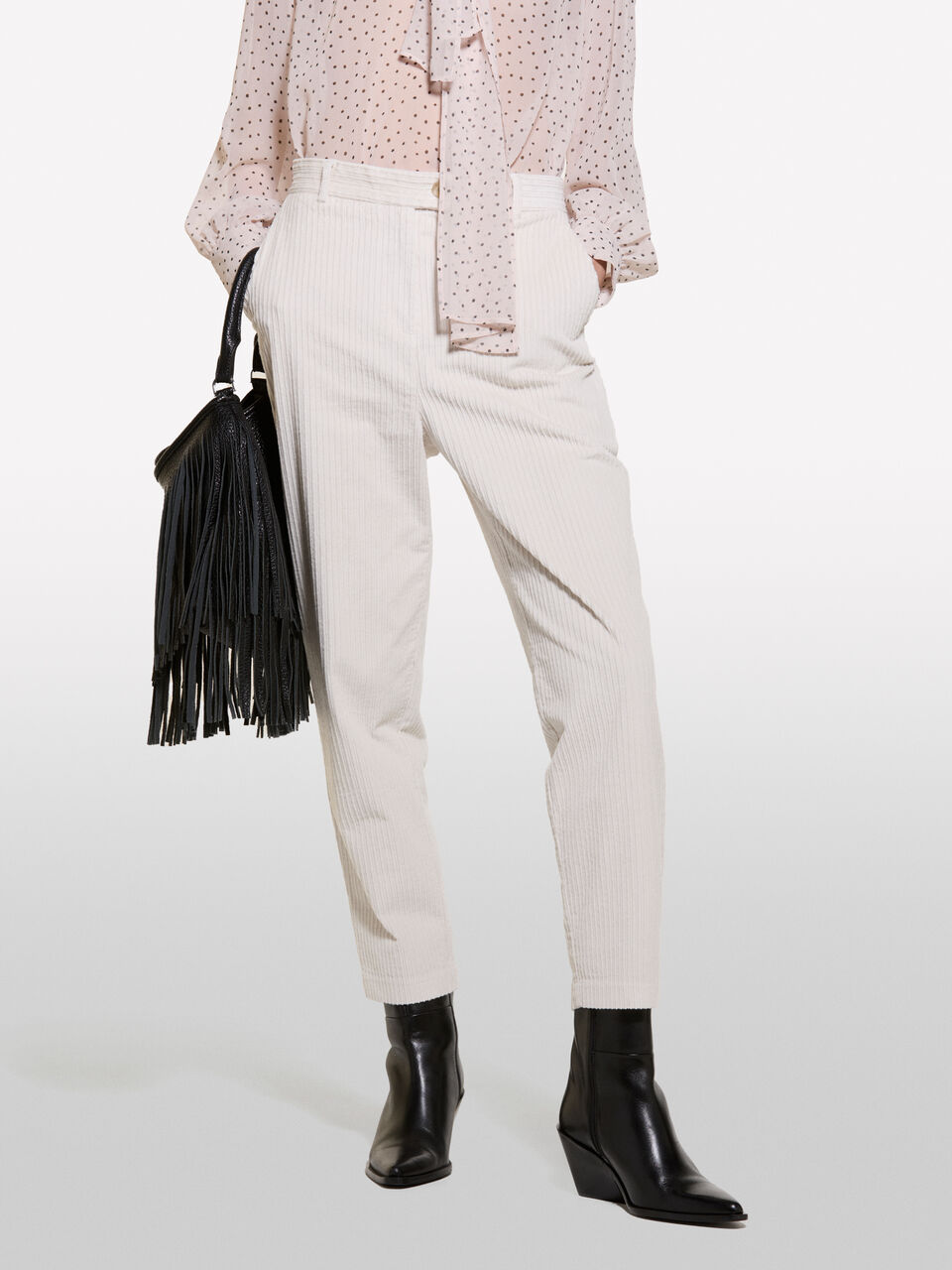 TROUSERS Damen image number null